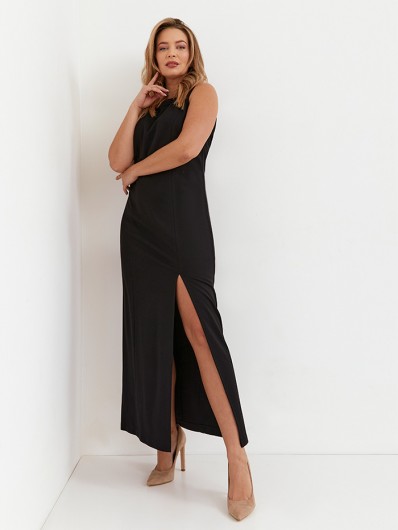 Prosta, elegancka sukienka czarna z odkrytymi ramionami, długa Bee Collection Gizella